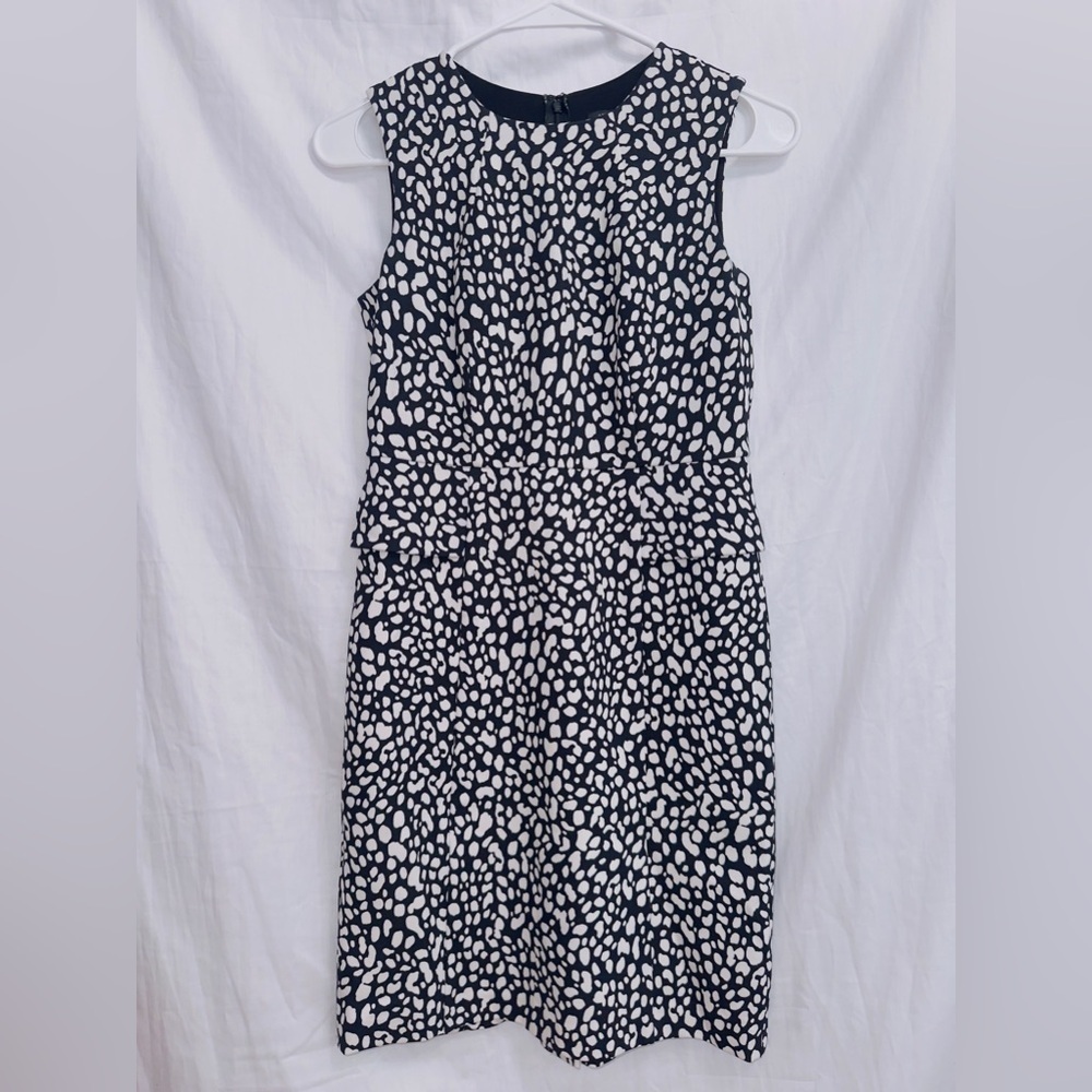 Ann Taylor Women's Black White Spotted Sleeveless Knee Length Sheath Dress 0P